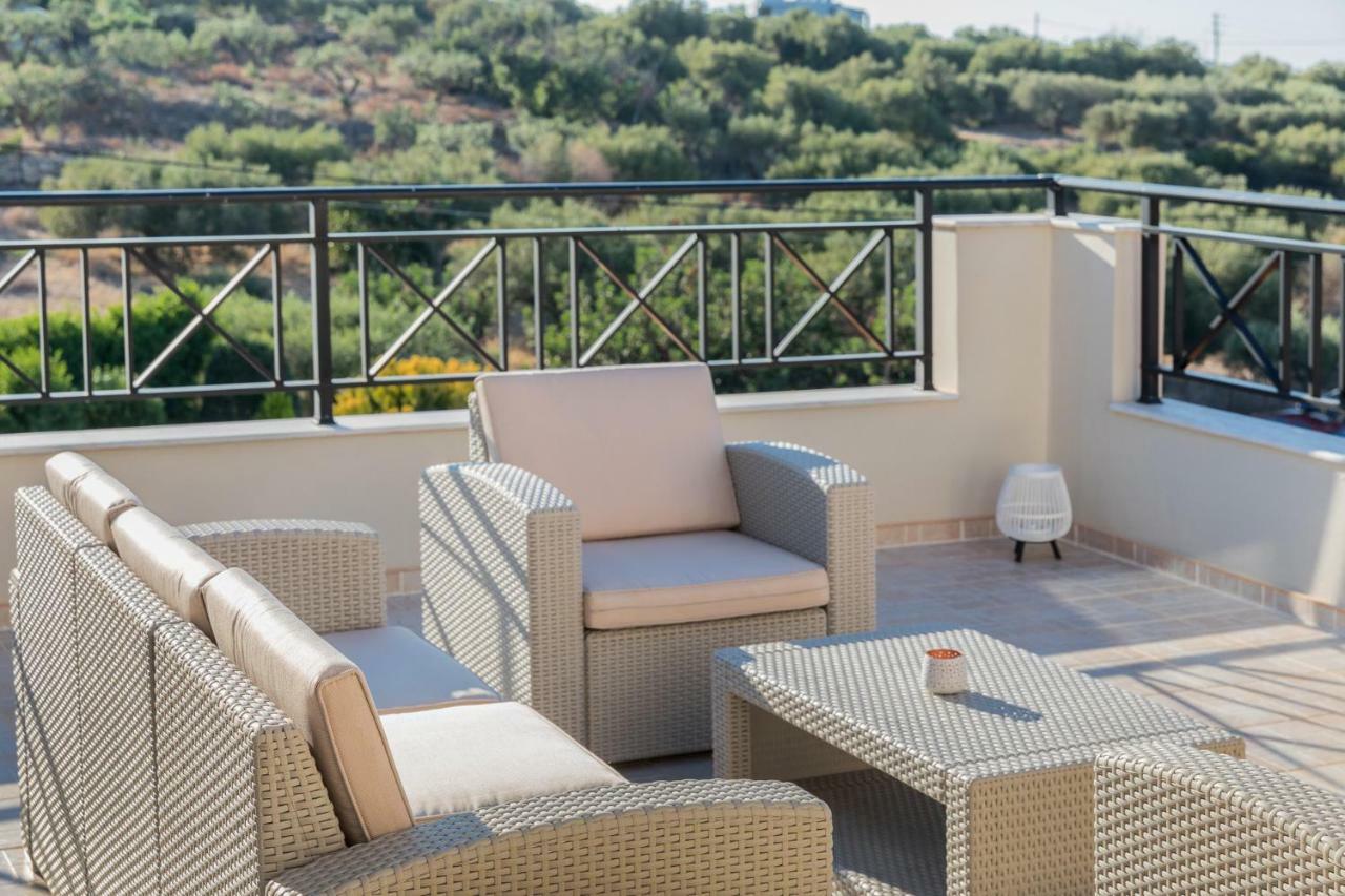 Mangie Villa Chersonissos Buitenkant foto